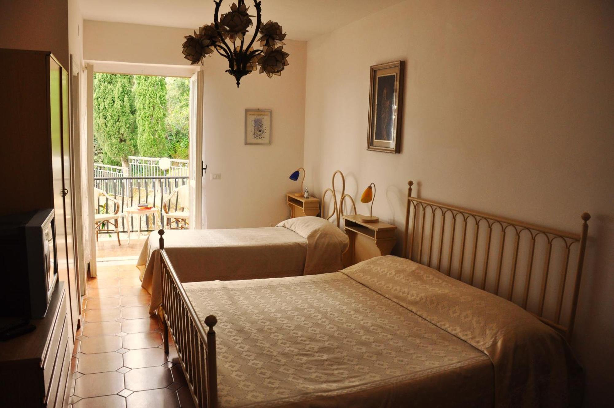 Villa Laura Sea View Apartments 圣塔·马里亚·迪·卡斯特 客房 照片